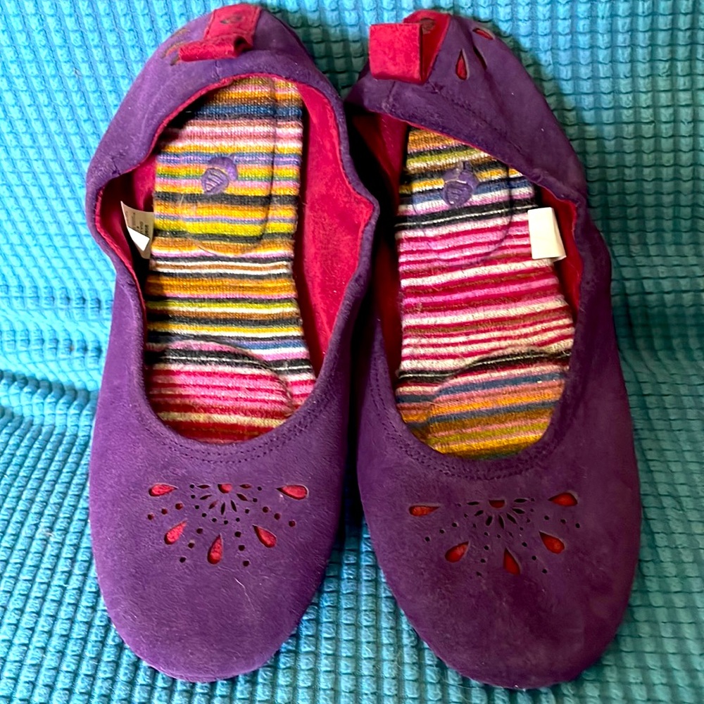 Pretty Purple Suede Acorn flats